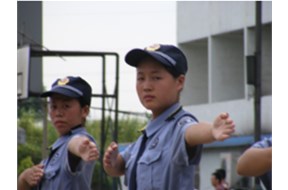 東莞保安公司如何培養(yǎng)職業(yè)責(zé)任感呢？